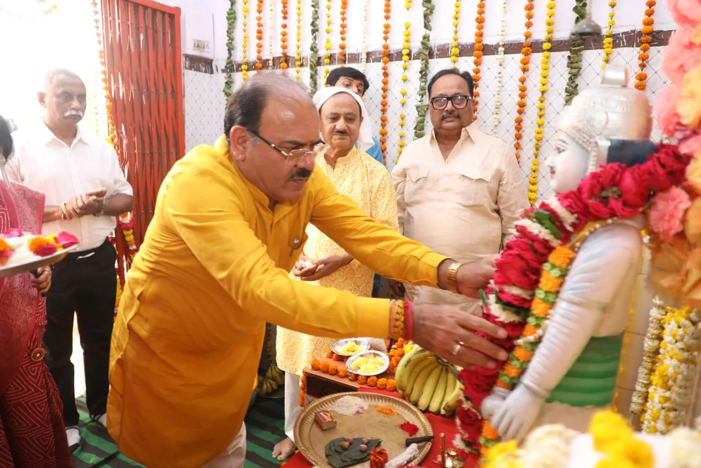 चित्रगुप्त प्रकटोत्सव में चित्रांश बंधुओं ने विश्व को युद्ध की विभीषिका से बचाने की प्रार्थना की
