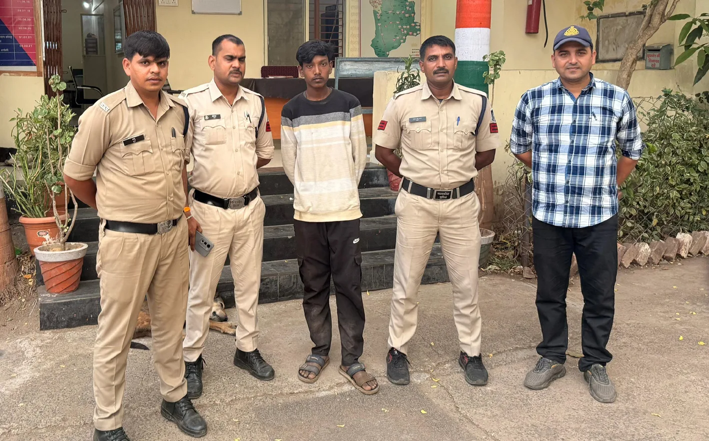एक घंटे में मिला गुम हुआ नाबालिग, पुलिस ने सुरक्षित परिजनों को सौंपा