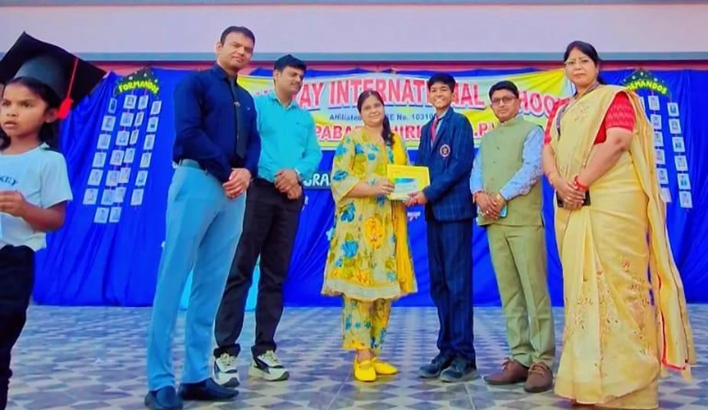 सियॉन-रे इंटरनेशनल स्कूल के छात्र भव्यांश ने जिला स्तर पर प्रथम स्थान प्राप्त किया
