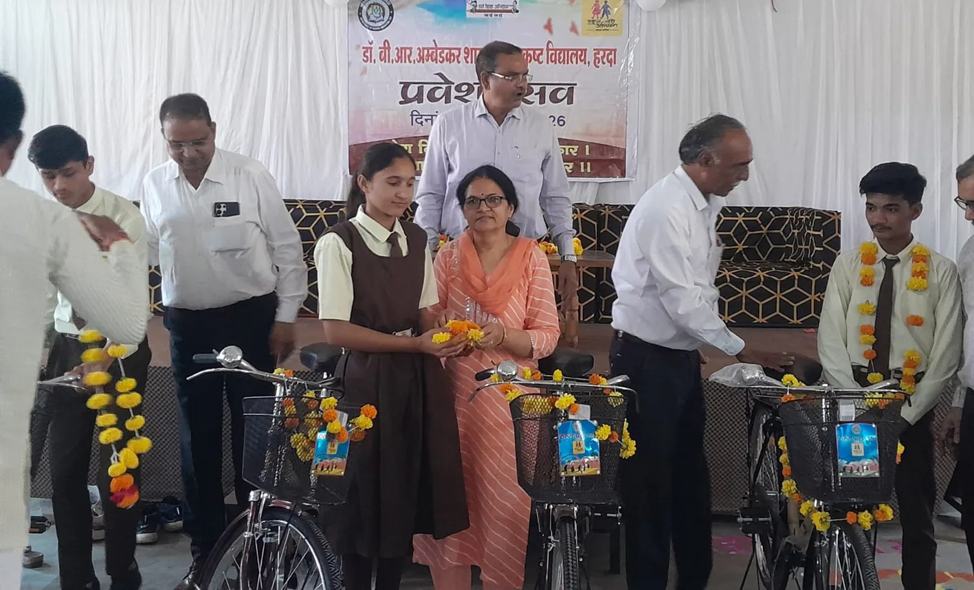 शा. उत्कृष्ट विद्यालय में प्रवेशोत्सव कार्यक्रम का आयोजन
