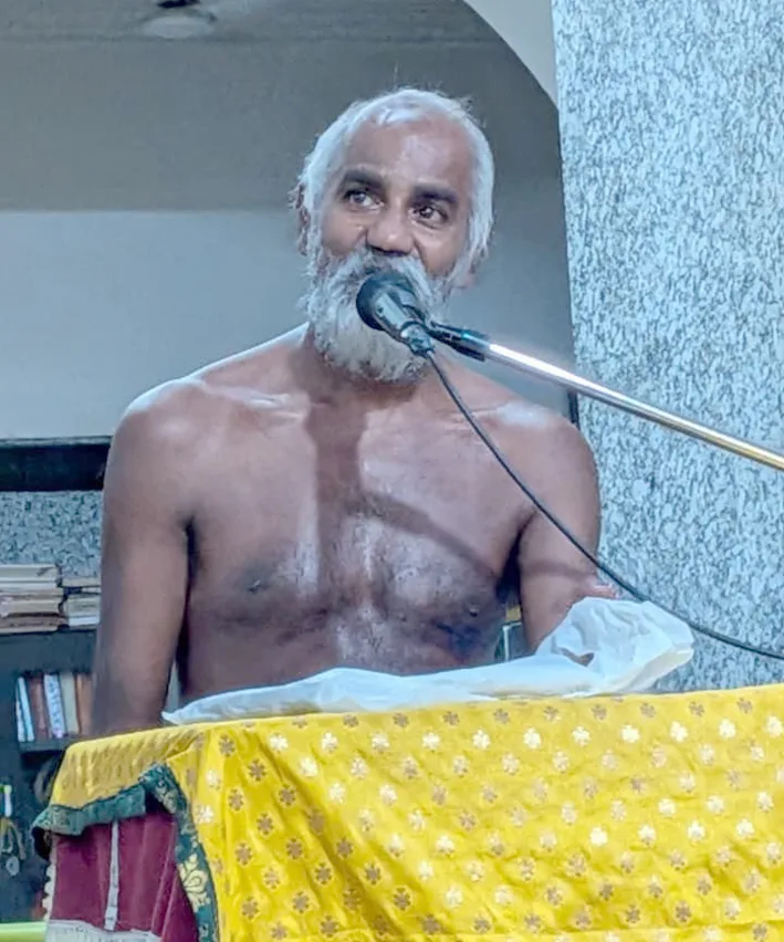 साधु-संतों की सुरक्षा और बड़ों का सम्मान करने वाला घर मंदिर के समान : विशेषसागर महाराज
