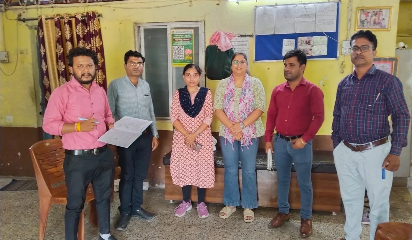 वृद्धजनों की सेवा और सम्मान हेतु स्वास्थ्य परीक्षण शिविर आयोजित
