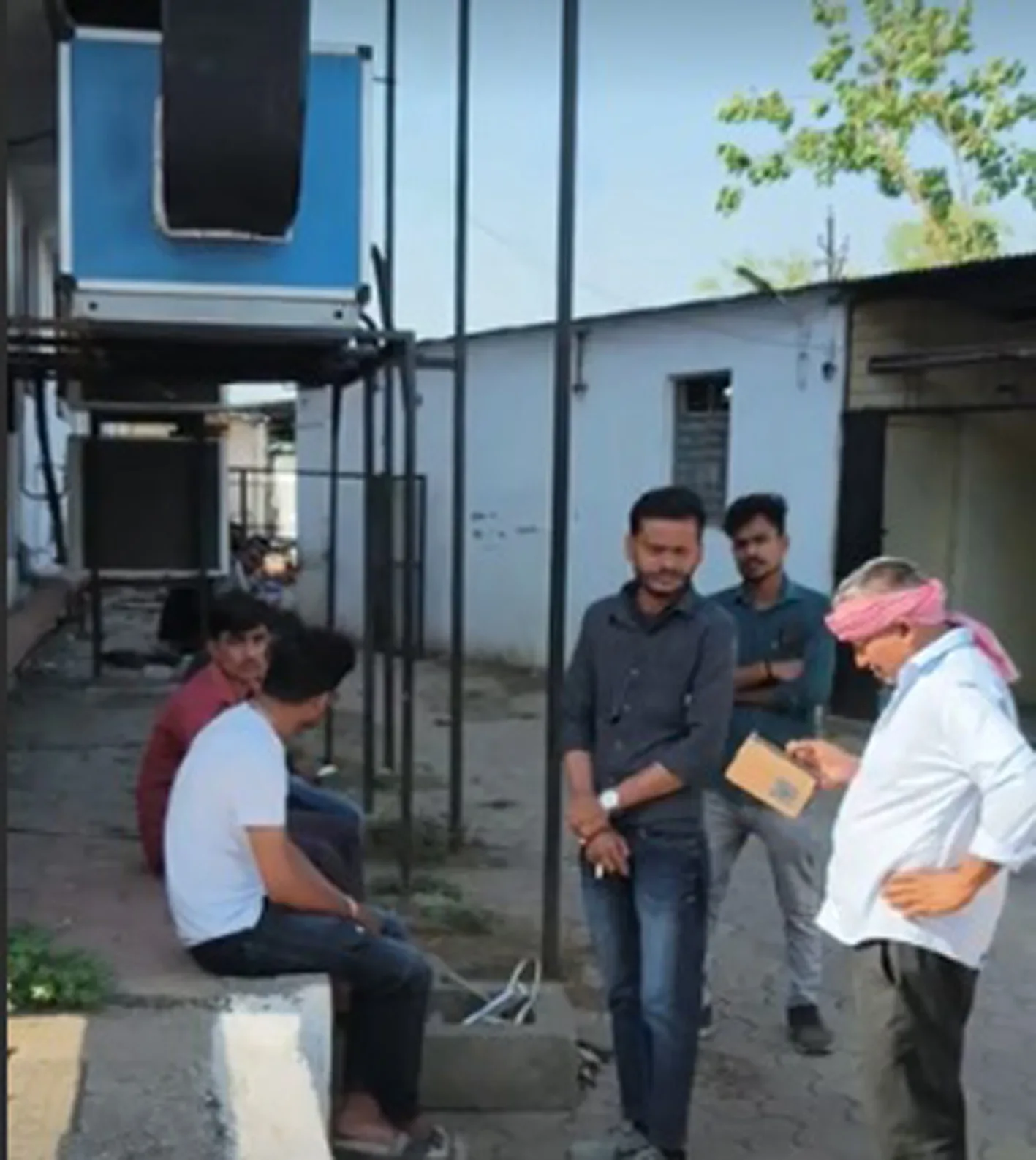युवक ने जहर खाकर की आत्महत्या