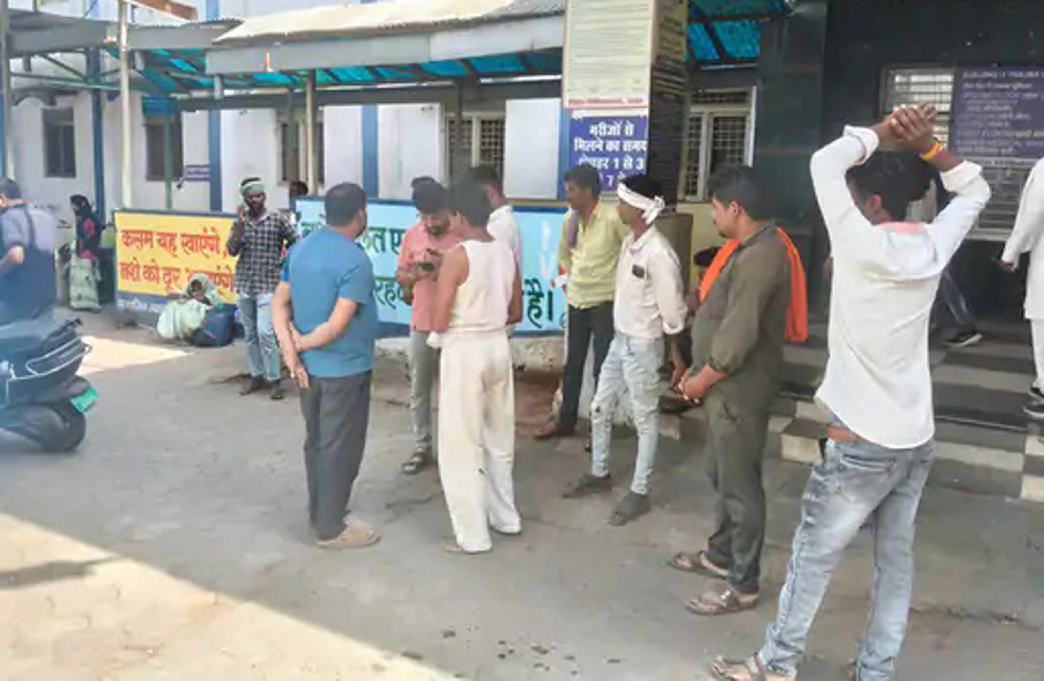 दो अलग-अलग सड़क हादसों में दो की मौतदो अलग-अलग सड़क हादसों में दो की मौत