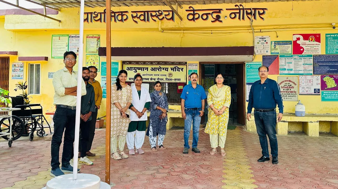 प्राथमिक स्वास्थ्य केंद्र नौसर का उपसंचालक द्वारा निरीक्षण