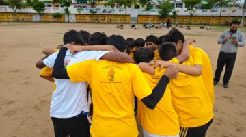 नशा मुक्ति सप्ताह के तहत आयोजित हुआ को-एड फुटबॉल टूर्नामेंट
