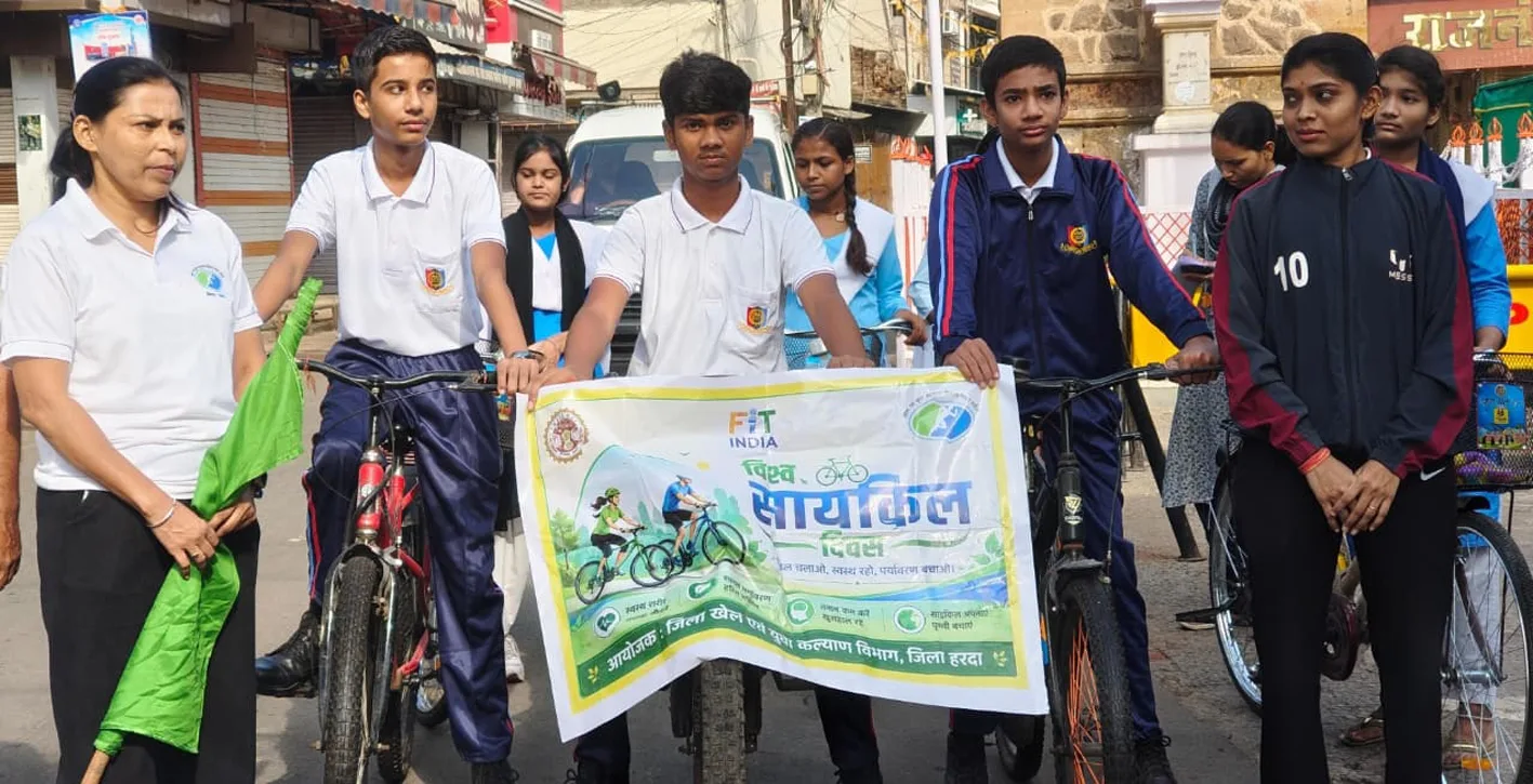 जिले में ‘संडे ऑन साइकिलÓ रैली का हुुआ आयोजन