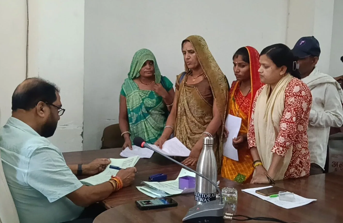 स्वरोजगार के नाम पर लाखों की धोखाधड़ी का आरोप