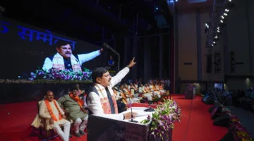 सीएम डॉ. मोहन ने किया लोकतंत्र सेनानियों का सम्मान, कहा- आपकी वजह से भारत दुनिया का सबसे बड़ा लोकतांत्रिक देश