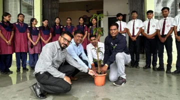 नॉलेज पब्लिक स्कूल में हर्षोल्लास से मनाया वन महोत्सव
