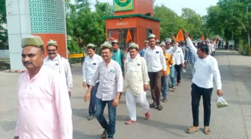 विरोध का अलग तरीका.