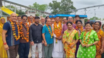 द्वारका धाम यात्रा से लौटे श्रद्धालुओं का किया स्वागत