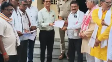 मूंग की शत-प्रतिशत खरीदी सहित तीन सूत्रीय मांगों को लेकर किसान संघ ने सौंपा ज्ञापन