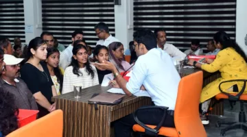 जनसुनवाई में कलेक्टर ने सुनीं समस्याएं