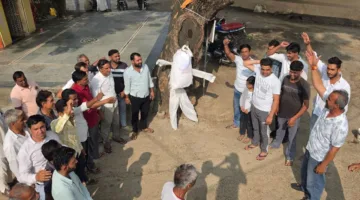 विभिन्न मांगों को लेकर आम किसान यूनियन का दूसरे दिन भी विरोध प्रदर्शन