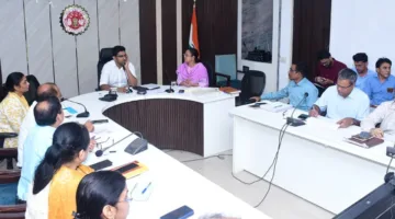 स्वतंत्रता दिवस समारोह की तैयारियों की कलेक्टर ने की समीक्षा