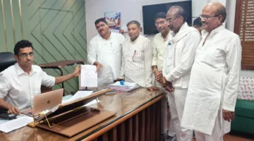 खाद संकट पर कांग्रेस का प्रदर्शन, मोहन सांई बोले- सरकार के दावे फेल