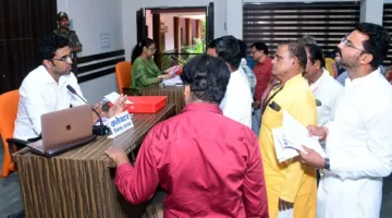 जनसुनवाई में कलेक्टर ने सुनीं नागरिकों की समस्याएं