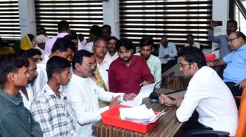 आमजन की क्या सुनेंगे, हमारी ही नहीं सुनते : जिला पंचायत अध्यक्ष