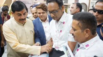 सीएम डॉ. मोहन ने निवेशकों को किया निवेश के लिए आमंत्रित, कहा- हमारे राज्य में आपके लिए सबकुछ उपलब्ध