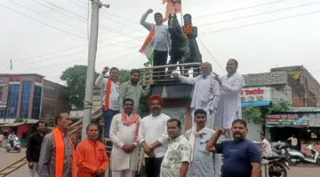युवा कांग्रेस ने 66वां स्थापना दिवस ‘आदिवासी गौरव दिवस के रूप में मनाया