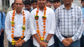 पीएटी परीक्षा में मानवेंद्र सिंह को 421वीं रैंक, महर्षि ज्ञानपीठ में हुआ सम्मान