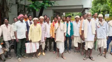 वनग्राम झापनादेह के ग्रामीणों ने लाभांश राशि दिलाने की मांग उठाई