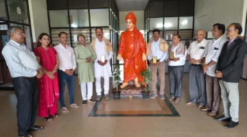पिता की स्मृति में दान में दी एक एकड़ भूमि