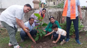 सर्वब्राह्मण समाज संगठन ने लगाए 35 पौधे, संरक्षण का लिया संकल्प