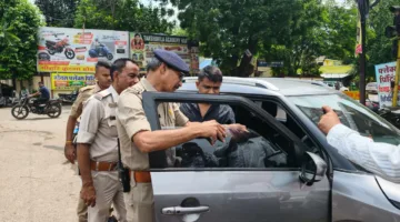 अनधिकृत हूटर, काली फिल्म और वीआईपी स्टिकर लगे वाहनों पर पुलिस की कार्रवाई