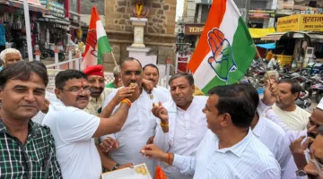 लोकतंत्र जीत गया, तानाशाह हार गया