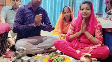सावन की शिवरात्रि पर घर-घर हुआ पार्थिव शिवलिंग पूजन