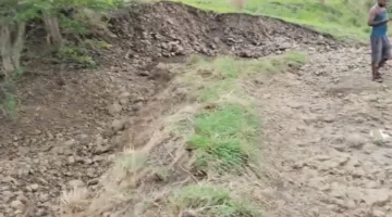 हरदा में खदान के पानी से 2.5 लाख की सोयाबीन बर्बाद