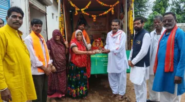 कलश वंदन यात्रा का ग्रामीणों ने किया स्वागत