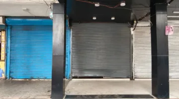 पुलिस थाने के पास मोबाइल दुकान में चोरी